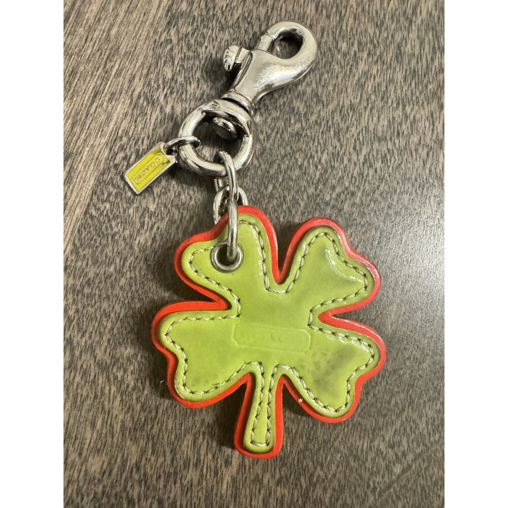 Coach LE Vtg Patent Leather Four Leaf Clover Lucky Bag Charm Key Chain Fob RARE